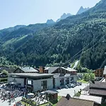 Midi Loft - A Mountain Haven * シャモニー